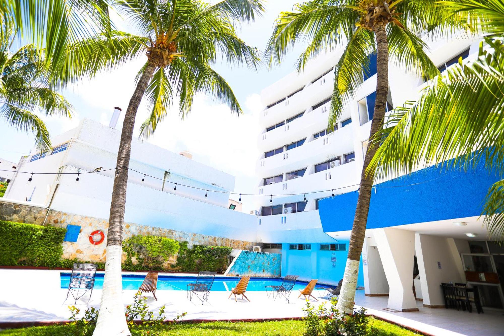 Hotel Caribe Internacional Канкун Экстерьер фото