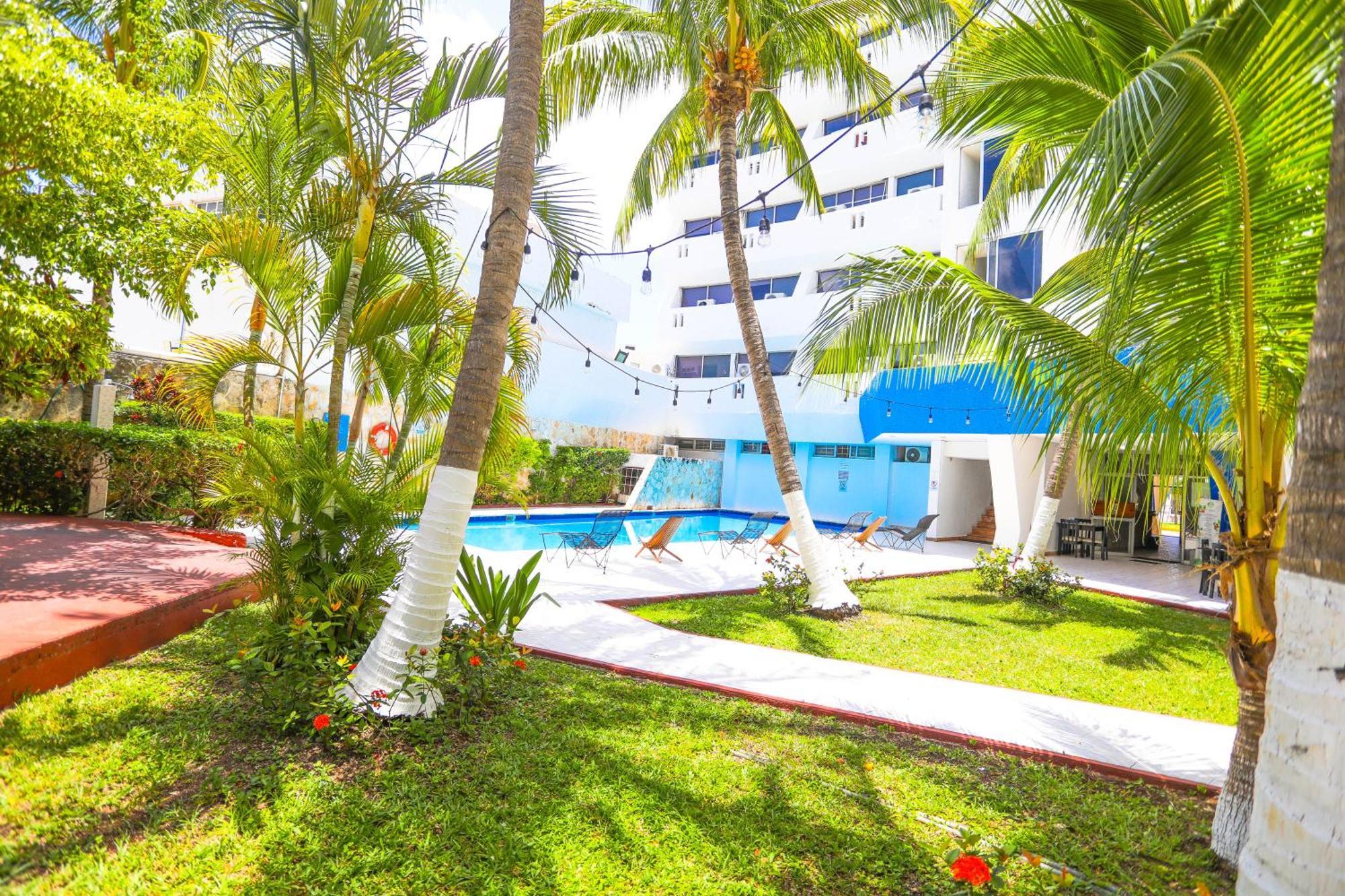 Hotel Caribe Internacional Канкун Экстерьер фото